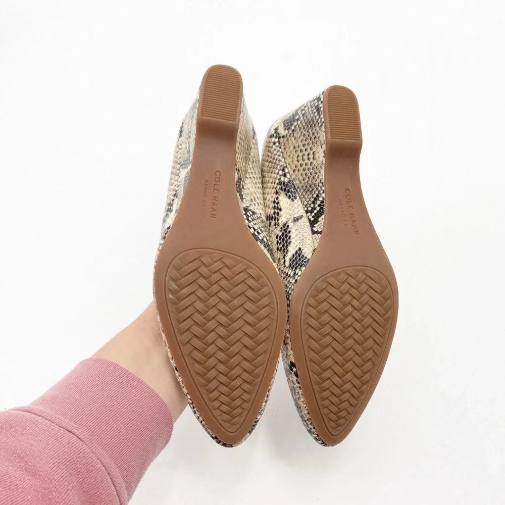 Cole Haan Womens The GoTo 60Mm Snake Round Toe Wedge Pumps Dress Casual size 9